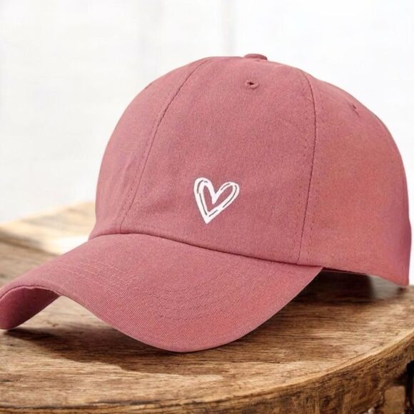 Boutique Accessories - Heart Pink Baseball Cap Adjustable Womens Relaxed Fit NEW Hat